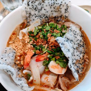 Que Huong Bistro - My Quang - Vietnamese Near Me - Houston, Texas Que Huong Bistro - My Quang - Vietnamese Near Me - Houston, Texas
