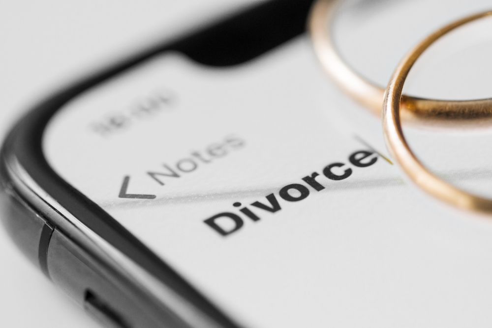 Law Office of Kirby L Minor - divorce attorney in Lee's Summit, MO