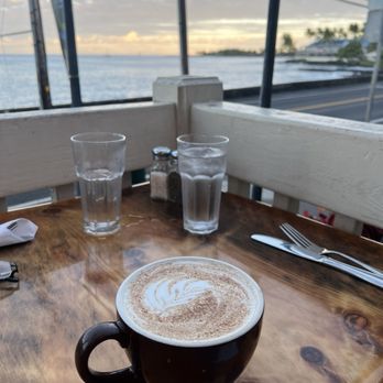 Island Lava Java - Thai chi latte and view of the beach - American Near Me - Kailua Kona, Hawaii Island Lava Java - Thai chi latte and view of the beach - American Near Me - Kailua Kona, Hawaii