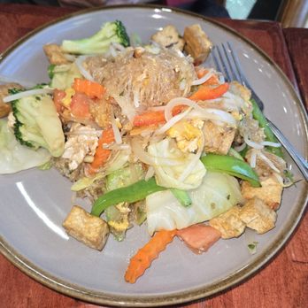 Chalong Thai Street Kitchen - Pad woon sen pork - Thai Near Me - Las Vegas, Nevada Chalong Thai Street Kitchen - Pad woon sen pork - Thai Near Me - Las Vegas, Nevada