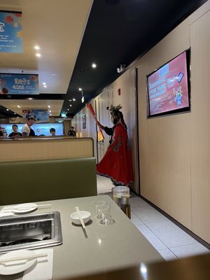 Haidilao Hot Pot Toronto Downtown by null