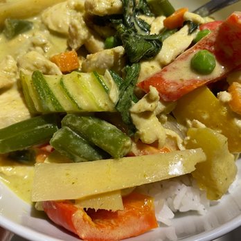 Sak's Thai Cuisine - Green curry - Thai Near Me - Fairport, New York Sak's Thai Cuisine - Green curry - Thai Near Me - Fairport, New York