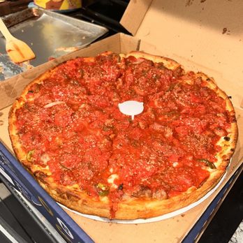 Vero Chicago Pizza - The sears tower - Pizza Near Me - Maricopa, Arizona Vero Chicago Pizza - The sears tower - Pizza Near Me - Maricopa, Arizona