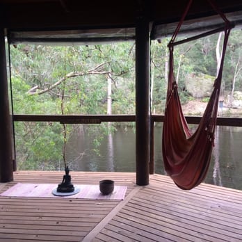 Billabong Retreat Sydney - Quite hang out spot - Yoga Near Me - Maraylya, NSW