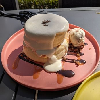 Burnt Crumbs - Almond roca Souffle pancakes & Original Souffle pancakes.. - New American Near Me - Irvine, California