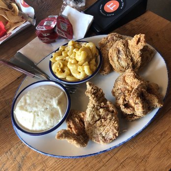 Mia's Table - Fried chicken - American Near Me - Shenandoah, Texas Mia's Table - Fried chicken - American Near Me - Shenandoah, Texas
