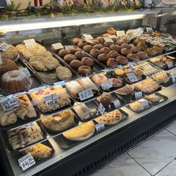 Europa Pastry - Pastries