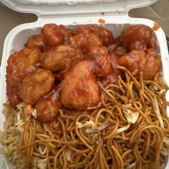 Pots n' Woks - Orange chicken - Chinese Near Me - Whittier, California
