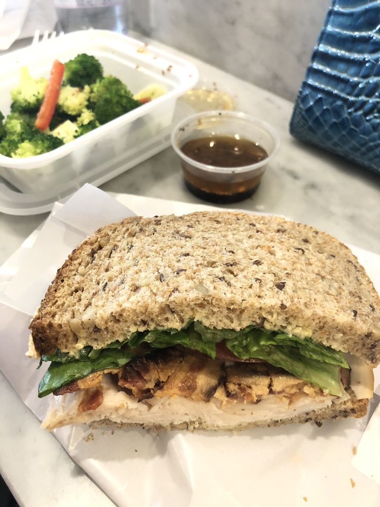 Clementine Cafe Deli at Ellis Coppa blog