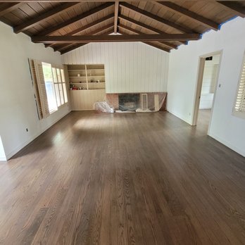 Calmo Hardwood Flooring - Flooring Near Me - Oakland, California