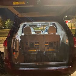 Austin Taxi Service - More than 7 luggage