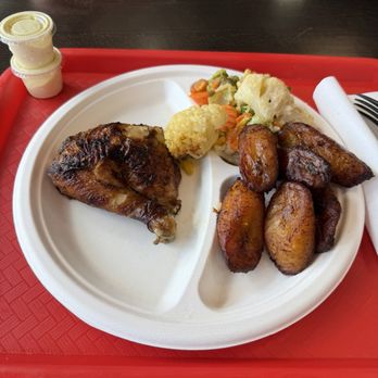 EL Gran Pollo - Charbroiled chicken - Peruvian Near Me - Baltimore, Maryland