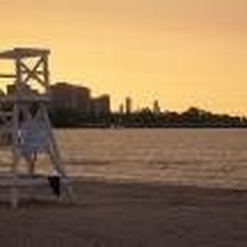 63rd St Beach - Beaches Near Me - Chicago, Illinois