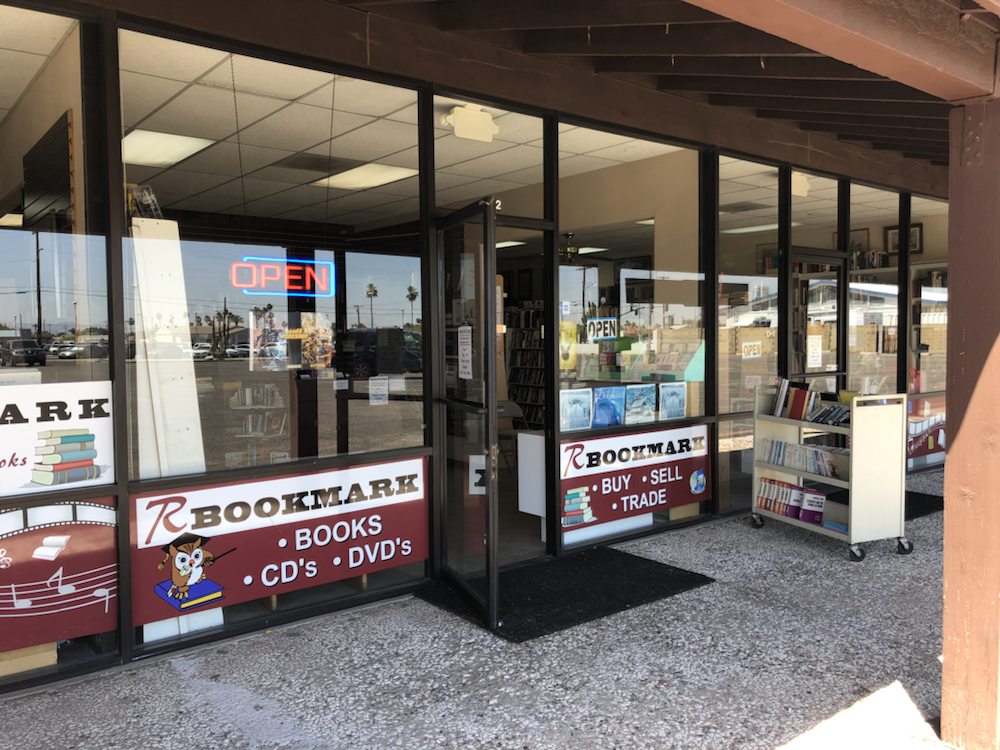 R BOOKMARK Updated July 2024 10 Reviews 11122 W Alabama Ave