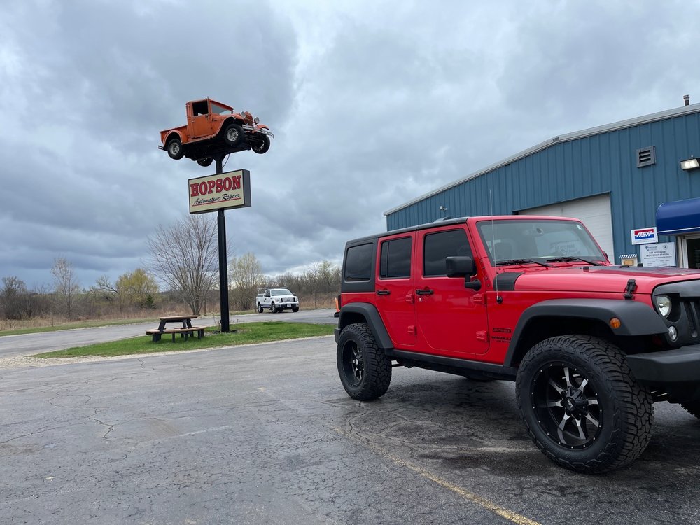 HOPSON AUTO REPAIR Updated September 2024 11 Photos W241 S 4165