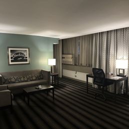 Spacious living room in the buisness suite Spacious living room in the buisness suite