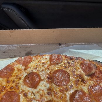 Rafael's Kitchen - Ordered gluten free pizza but there was flour inside the pizza box - Breakfast & Brunch Near Me - Santa Ana, California Rafael's Kitchen - Ordered gluten free pizza but there was flour inside the pizza box - Breakfast & Brunch Near Me - Santa Ana, California