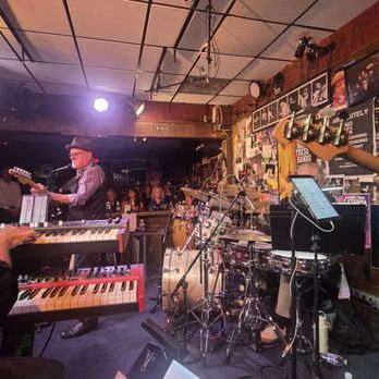 The Baked Potato - Our seats were inches away from the stage - Jazz & Blues Near Me - Studio City, California The Baked Potato - Our seats were inches away from the stage - Jazz & Blues Near Me - Studio City, California