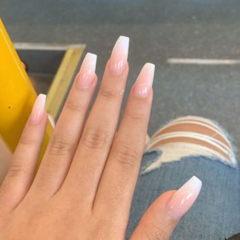 Stanley Nails Spa - Nail Salons Near Me - Vancouver, British Columbia