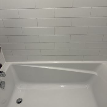 Deisha's Cleaning Service - Bath cleaning done - Home Cleaning Near Me