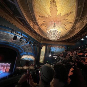 Curran - Beautiful architecture and chandelier - Performing Arts Near Me - San Francisco, California