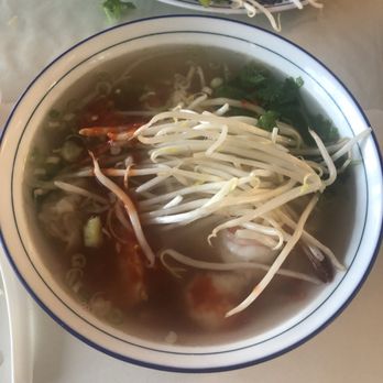 Le Paradis - House Pho - Vietnamese Near Me - Hayward, California