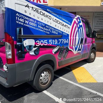 A Medeko Locksmith - A Medeko Locksmith - Security Systems Near Me - Hialeah , Florida