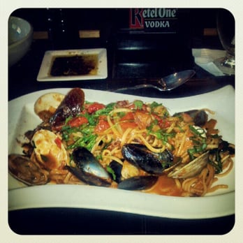 Peppercorn's Grill - Taglioni ai Fruitti di Mare (pasta w/shrimp, calamari, mussels and clams) - Italian Near Me - Hartford, Connecticut Peppercorn's Grill - Taglioni ai Fruitti di Mare (pasta w/shrimp, calamari, mussels and clams) - Italian Near Me - Hartford, Connecticut