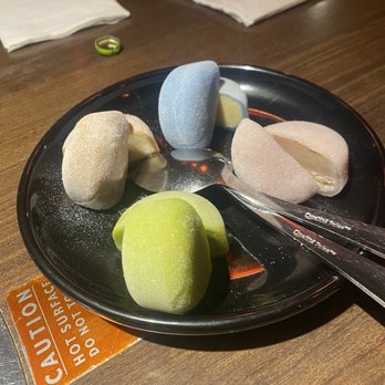 Gyu-Kaku Japanese BBQ - Mochi (green tea, strawberry, caramel, cake batter) - Barbeque Near Me - Flushing, New York