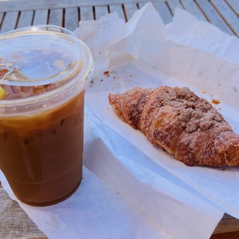 Los Alamos Coffee And Tea - Iced latte and a cinnamon croissant. - Coffee & Tea Near Me - Los Alamos, California