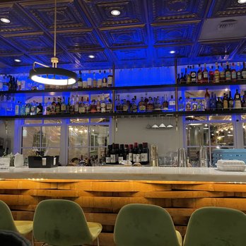 Bottega Italia - Bar Area - Pizza Near Me - Temecula, California