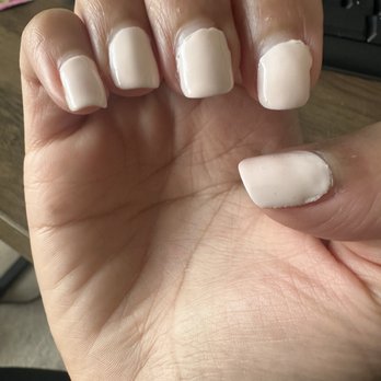 Top Nails & Spa - Gel manicure started peeling within a few days and polish is crooked - Nail Salons Near Me - Collegeville, Pennsylvania Top Nails & Spa - Gel manicure started peeling within a few days and polish is crooked - Nail Salons Near Me - Collegeville, Pennsylvania