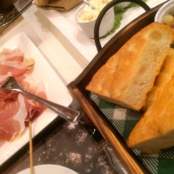Signorvino - The meat platter - aged proscuitto di parma, focaccia - all 100% Italiano - Wine Bars Near Me - Torino, TO Signorvino - The meat platter - aged proscuitto di parma, focaccia - all 100% Italiano - Wine Bars Near Me - Torino, TO