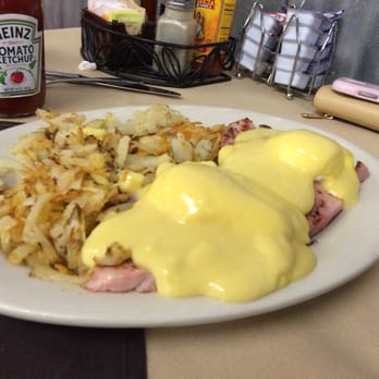 The Breakfast Place - Eggs Benedict - Breakfast & Brunch Near Me - Spring, Texas The Breakfast Place - Eggs Benedict - Breakfast & Brunch Near Me - Spring, Texas