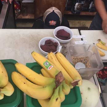 Flake - Açaí - Breakfast & Brunch Near Me - Venice, California