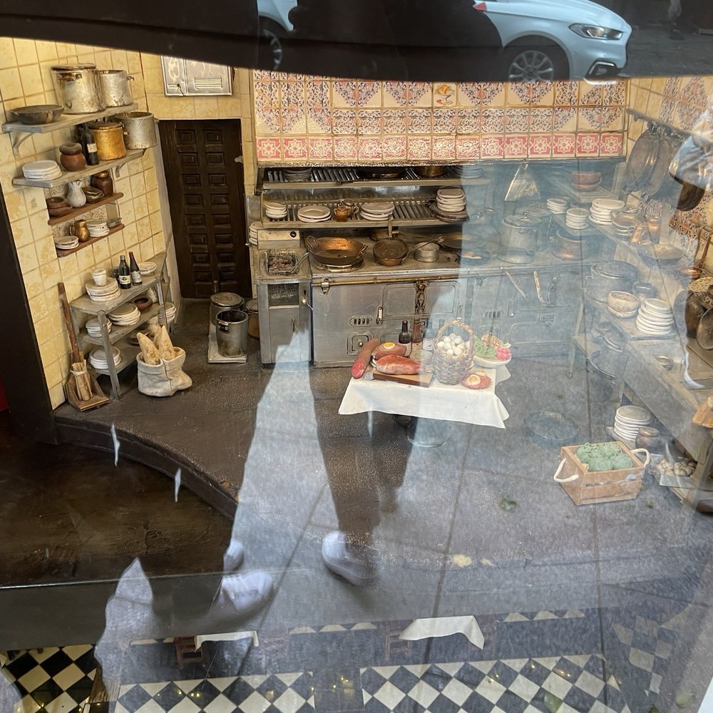 Botín - Spanish Near Me - Madrid, M