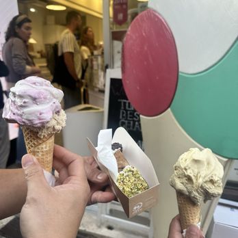 Il Capriccio di Carla - Ice Cream & Frozen Yogurt Near Me - Rome, RM Il Capriccio di Carla - Ice Cream & Frozen Yogurt Near Me - Rome, RM