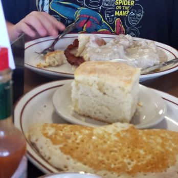 Marlene & Glen's Dead Fly Diner - Everything was delish. Too much food. - Diners Near Me - Plymouth, California