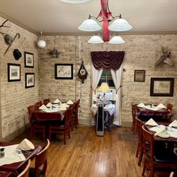 Alpine Haus Restaurant