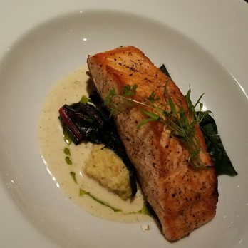 Boulevard Bistro - Salmon - New American Near Me - Elk Grove, California