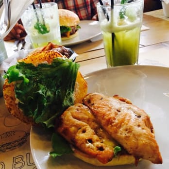 To.B - Chicken Burguer - Salad Near Me - Lisbon, 11