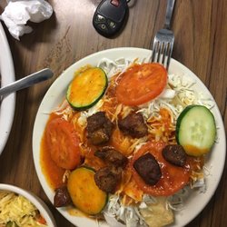La Unica Pupuseria - Yucca con chicharron