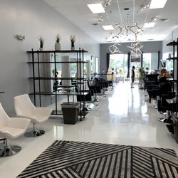 Alfieri Hair Craft - Interior in the back