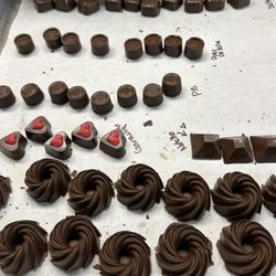Twisted Sisters Cupcakery - Candy