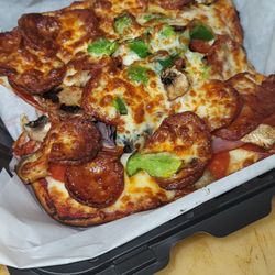 Family Pizza & Cocktail Lounge - Pizza sandwich