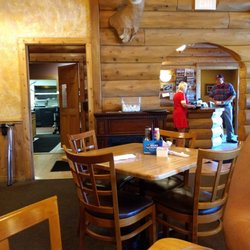 Roadside Bar & Grill - Check in on the right, kitchen on the left