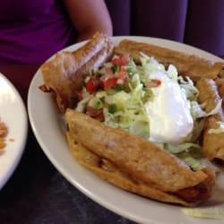 Las Americas Store & Restaurant - Chicken flautas