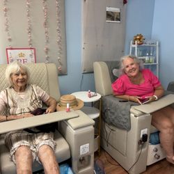 Mom and sissy! Joined in the fun.