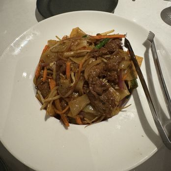 Peter Chang - Beef Chow Fun - Dim Sum Near Me - Herndon, Virginia Peter Chang - Beef Chow Fun - Dim Sum Near Me - Herndon, Virginia