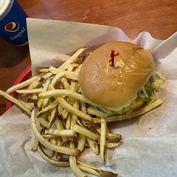 Stevo's - Kids cheese burger - American Near Me - Heyburn, Idaho